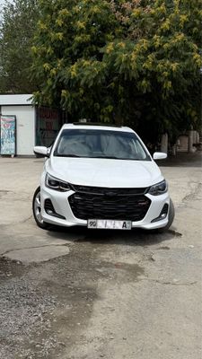 Onix premier 2 turbo