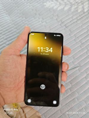 Samsung S22 8/256