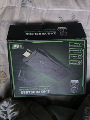 Продам игровую приставку 64 гб