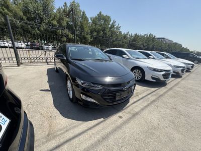 Malibu XL Full 2023 год 17900 km
