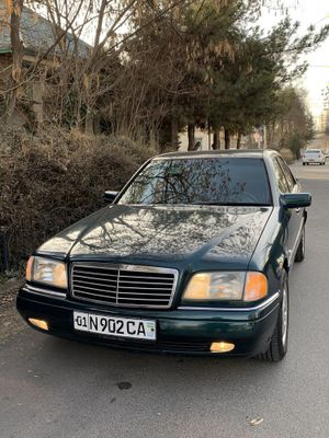 Мерседес w202 c180