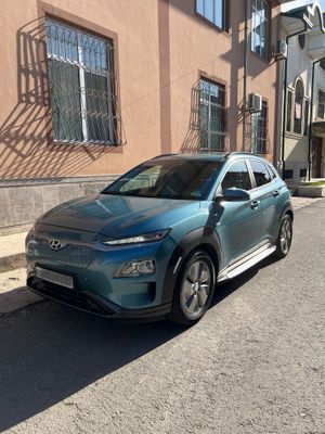 Hyundai kona Ev 500 km zapas hod Ideal