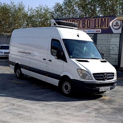 Mercedes Benz Sprinter