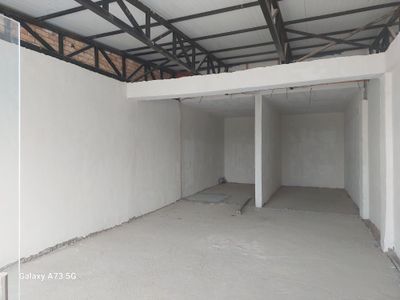 Tijorat binosi Erect qurilish kompaniyasidan