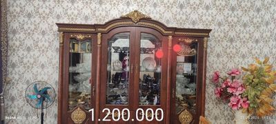 servat va gilam sotiladi b/u xoladi yaxshi