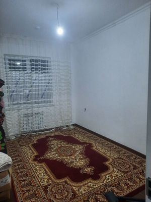 Kvartira sheriklikga yosh oilaga