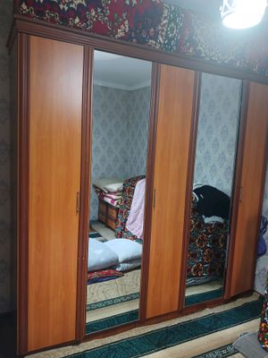 Срочно сотилади