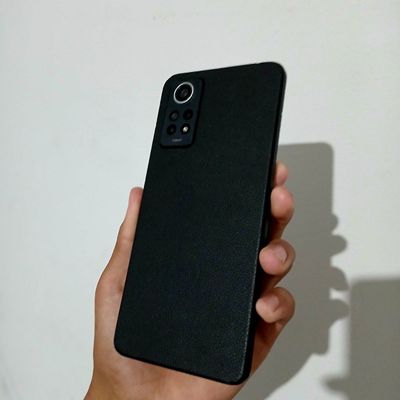 Redmi Note 12Pro sotiladi 256/8+8Gb