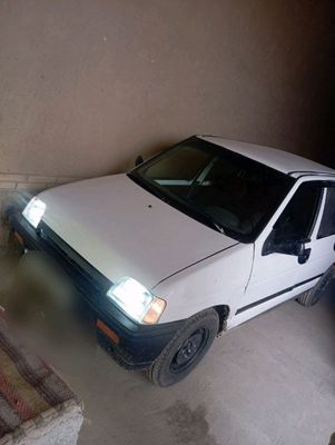moshina sotiladi hamma malumot shu nomer 888952939