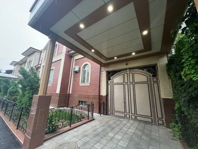 Исламабад Зенит 8 соток дом
