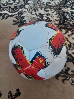 Мячик бу 65000 хорошим