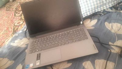 Noutbuk lenovo ideapad 3 15"