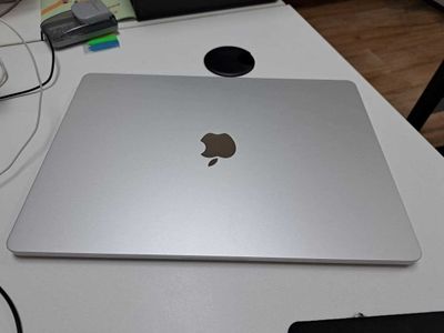 Macbook air m3, 16/256