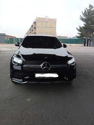 Продается Mercedes Benz GLC 300 4MATIC