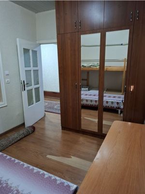 Сдаётся квартира олмазор район тасикбойев боазар ориентир