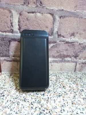 Power bank sotiladi