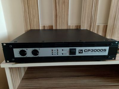 Electro voice CP3000S (Dynacord LX2200)