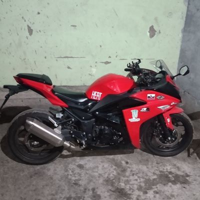 Mototsikl 400 kuba