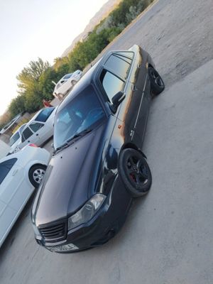 Нехиа 2009 йил сотилади