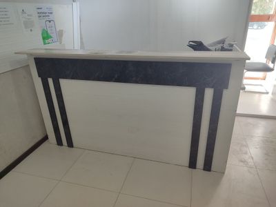 Stol sotiladi 100$