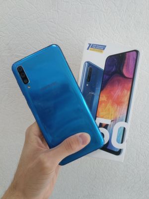 Samsung A50 64Gb sotiladi