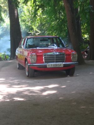 Mersedec-benz w115