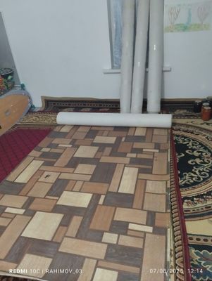 linoleum sotiladi Y