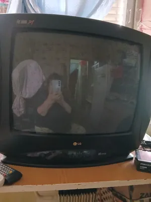 Телевизор LG. .