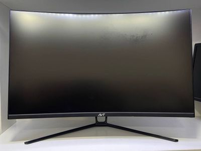Avtech 32’’ Curved VA 165Hz RGB Sastyanasi ideal