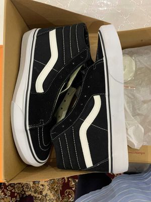 Продаю кеды Vans Sk8-Hi (Гарантия 3 месяца) 42 EUR