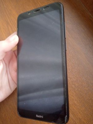 Redmi 7 yaxshi telefon karobkasi bor. 300.000. Birinchi oganga skidka