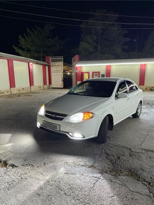 Gentra 2015 2evro