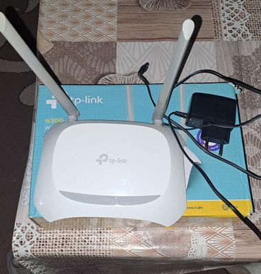 Ррутер tp link N 300