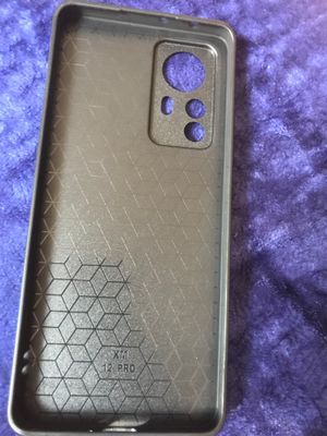 Redmi yelefoniga zamsh g’lof  Narxi 50 mimg