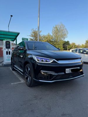 BYD song plus flagship