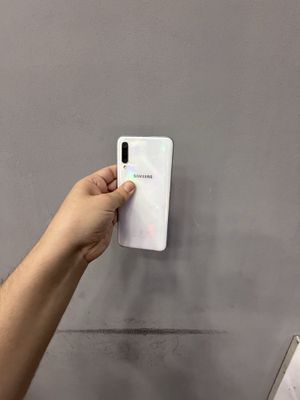 Samsung a50 arzon