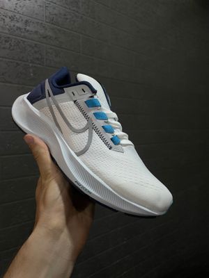 Кроссовки от Nike новый