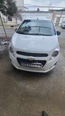 Chevrolet Spark.