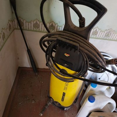 Karcher sotiladi zòridan