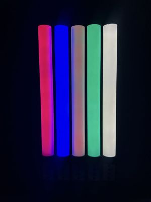 RGB lampa sotuvda xar xil ranglar typc zaryadka bilan kamplektda
