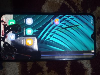 Samsung a10s ekrani singam