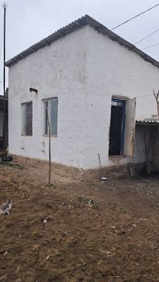 Uy uchastok sotiladi