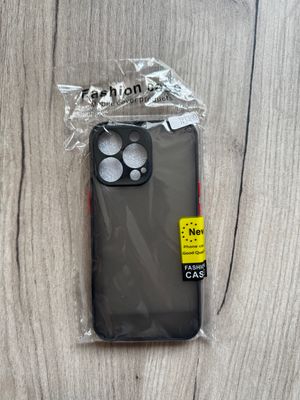 Чехол на iPhone 13 Pro