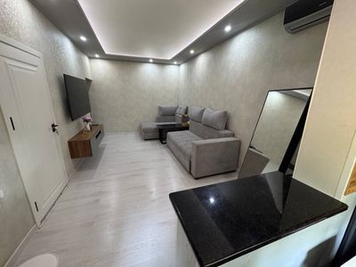 Срочно продаётся 2 ком М Горький евролукус квартира