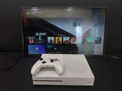 Продается Игровой Консоль X-Box one S