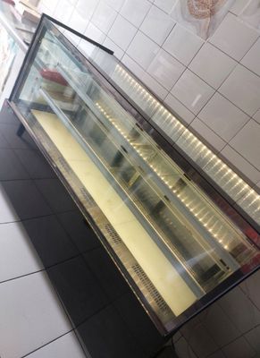 Витринный холодильник продаётся