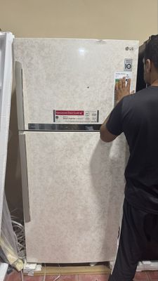 LG GR H802HEHZ xolodelnik juda katta WiFi orqali boshqariladi