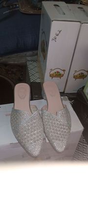 Kelinka tapichkasi