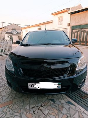 Cobalt 2023 yili Qora GBO 96800km gaz 90 tali ex