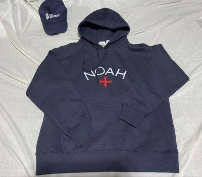 худи от Noah для осени и зимы